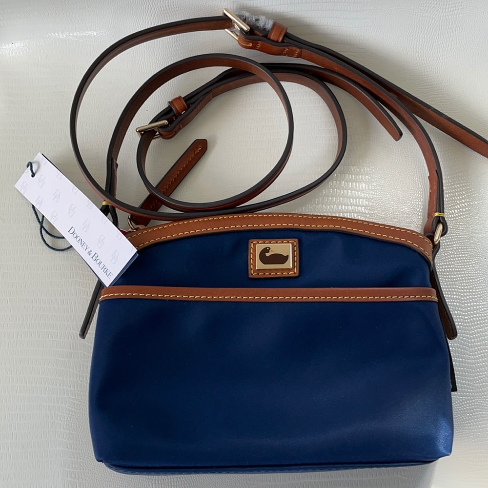 Wayfarer Domed Crossbody